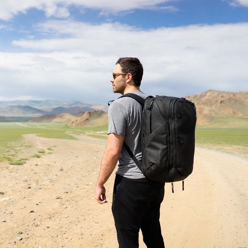 Peak design backpack for traveling