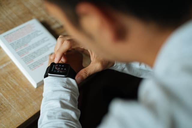 best android smartwatch reddit 2023